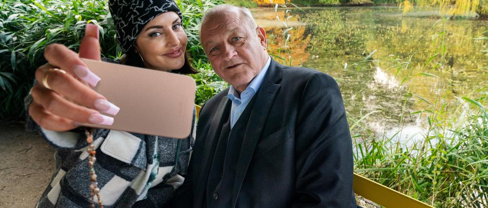 Selfie mit Bonnie: Privatdetektiv Georg Wilsberg (Leonard Lansink).  