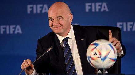 Today I feel Fifa President. Gianni Infantino ist wie erwartet im Amt bestätigt worden.