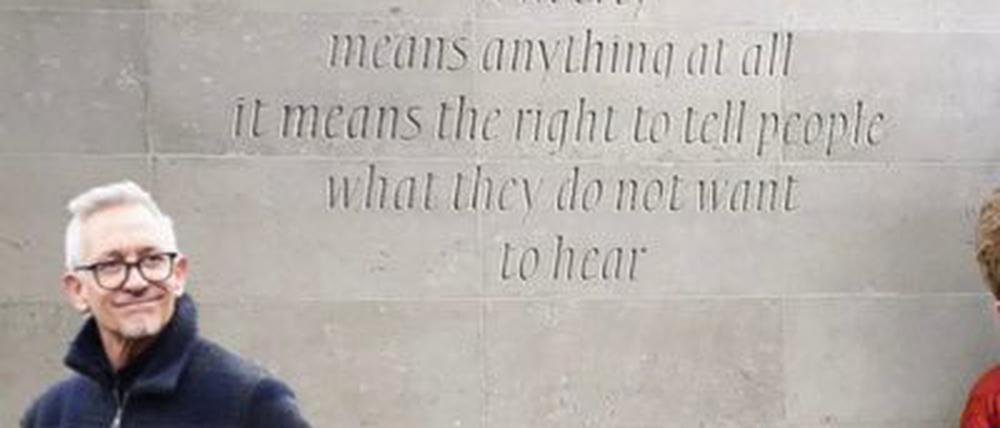 Gary Lineker hat sein Twitter-Profilbild ergänzt: Hier passiert er das George-Orwell-Zitat am BBC-Hauptquartier.