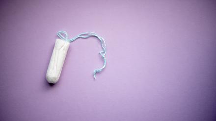 In mehr als 250 öffentlichen Gebäuden der Stadt Potsdam sollen kostenlose Periodenprodukte wie Tampons oder Binden kostenfrei bereitgestellt werden.