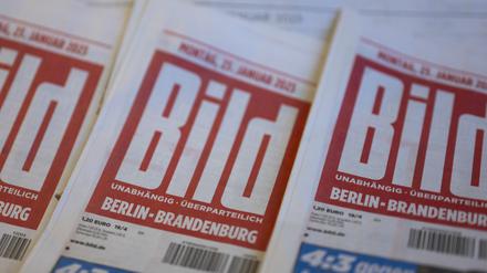 Papierausgaben der Zeitungen «Bild»