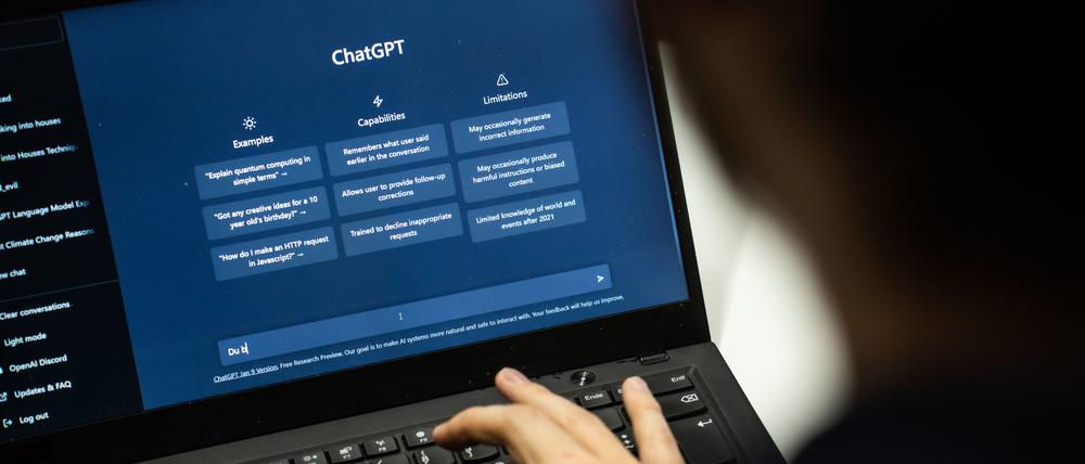 ChatGPT kann Texte schreiben, die kaum von denen eines Menschen zu unterscheiden sind.