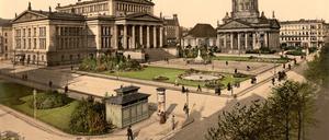 Am unteren Bildrand erkennt man eine „Vollanstalt“ am Gendarmenmarkt. Die Illustration stammt aus dem Jahr 1898.