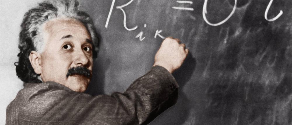 Einstein verließ Deutschland 1933 und forschte in den USA weiter.