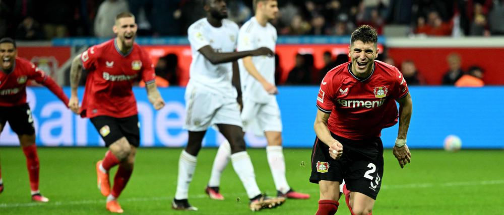 Exequiel Palacios verwandelte zwei Elfmeter für Bayer Leverkusen.