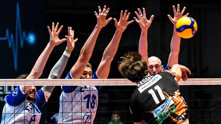Die BR Volleys mit Cody Kessel kamen nicht wie gewünscht durch in Friedrichshafen.