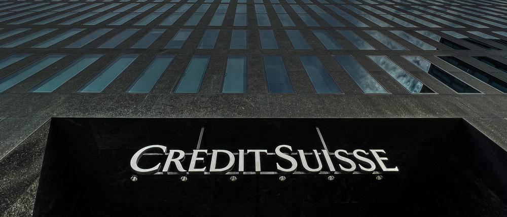 Die Credit Suisse im Hochhaus Hagenholzstraße in Zürich.