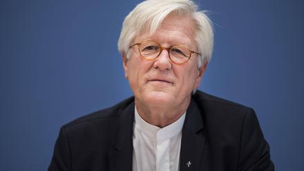 Heinrich Bedford-Strohm bei einer Pressekonferenz 2019.