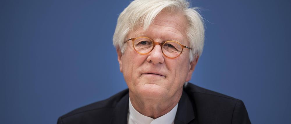 Heinrich Bedford-Strohm bei einer Pressekonferenz 2019.