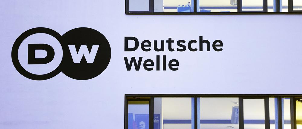 Es rumort weiter in der Deutschen Welle..