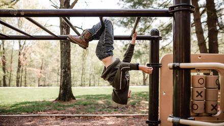 Wer im Modernen Fünfkampf zukünftig erfolgreich sein will, muss auch gut klettern können.