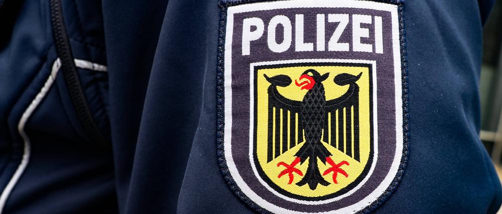 Hannover, Flughafen, Polizei, Bundespolizei, Symbolfoto, Fluggastkontrolle, *** Hanover, airport, police, federal police, symbol photo, passenger control,