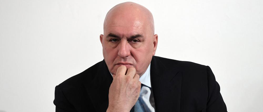 Der italienische Verteidigungsminister Guido Crosetto – seine Stimme wurde von Kriminellen für ihren Betrug missbraucht.