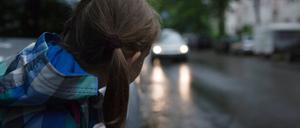 Die größte Angst der Eltern ist, dass ihren Kindern etwas zustoßen könnte, wenn sie allein unterwegs sind.