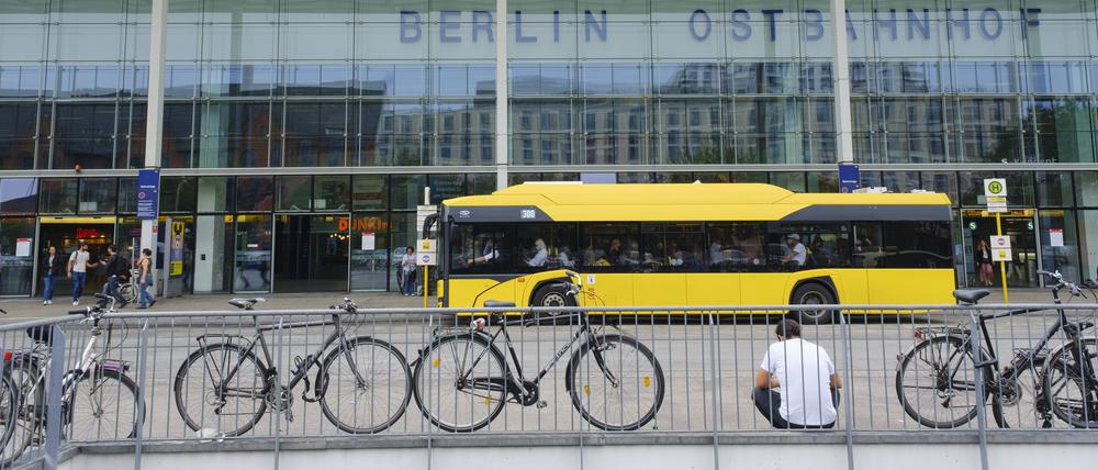 Ostbahnhof, Berlin, Deutschland, Europa *** Ostbahnhof, Berlin, Germany, Europe 1100402669