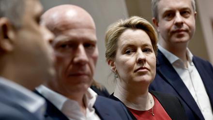 Haben Redebedarf: Berlins CDU-Chef Kai Wegner und Franziska Giffey (SPD).