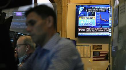 Die US-Notenbank Federal Reserve greift im Kampf gegen die Inflation zu einer weiteren Zinserhöhung.