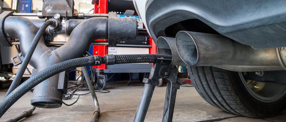 Abgasuntersuchung bei einem Dieselmotor