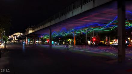 Am 1. April 2023 wird die Lichtinstallation „Nachtspur“ von SKIA Studio auf dem zukünftigen Testfeld des Reallabor Radbahn eröffnet. 