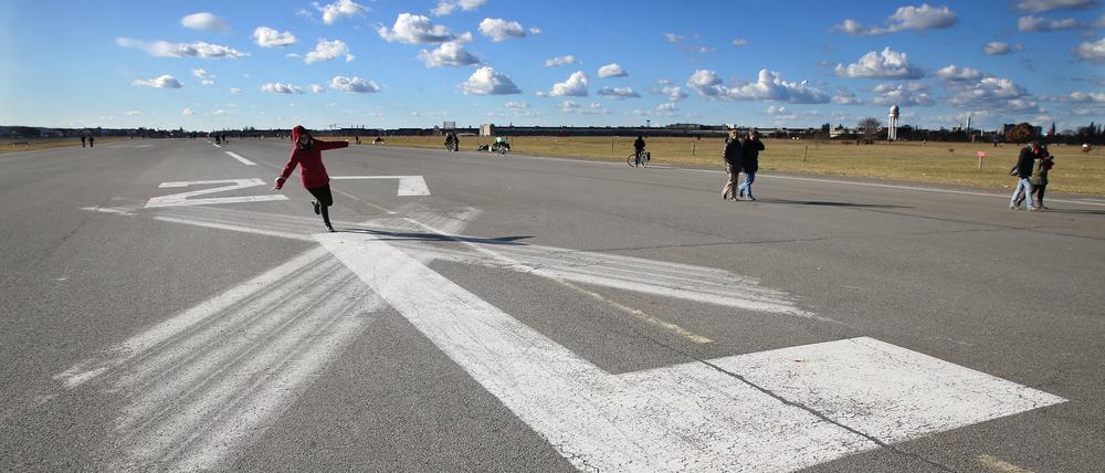 Das Tempelhofer Feld zu bebauen, wurde durch einen Volksentscheid per Gesetz verboten