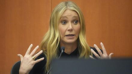 Gwyneth Paltrow sagt während ihres Prozesses aus.