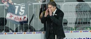 Da half nicht mal Brüllen. Uwe Krupp wurde am Ende in Mannheim von seinen Spielern nicht mehr gehört.