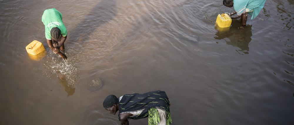 Wasser ist in vielen Regionen der Erde, wie hier im Südsudan, ein rares Gut.