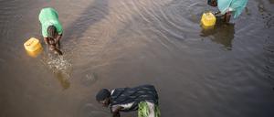 Wasser ist in vielen Regionen der Erde, wie hier im Südsudan, ein rares Gut. 