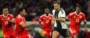 Einer gegen alle. Füllkrug erzielte beim Sieg gegen Peru sämtliche Tore der Deutschen.
