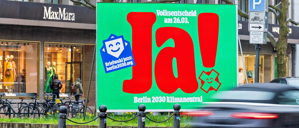 Ein Plakat der Initiative „Berlin 2030 Klimaneutral“.