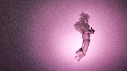 Szene aus dem bedrückenden Horrorfilm „Skinamarink“