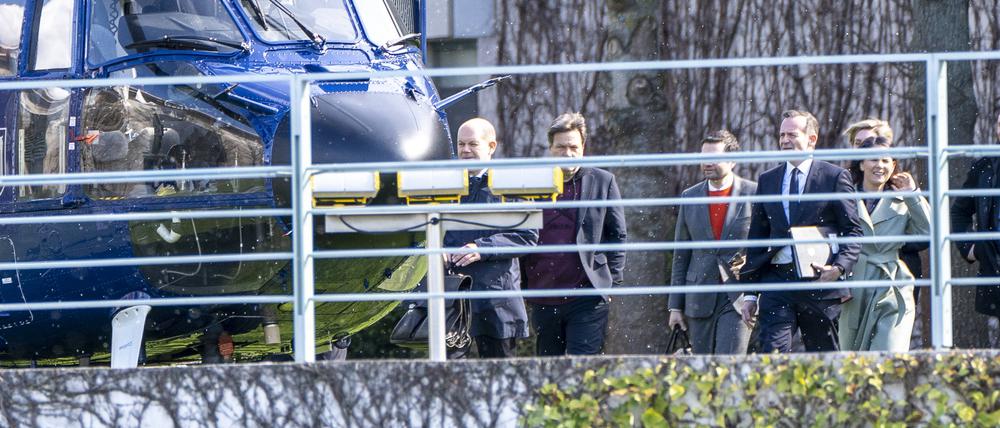 Nach mehr als 19 Stunden legen die Koalitionspartner eine Pause ein.
