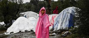 Kakerlaken, Tuberkulose, unmenschliche Haftbedingungen und Pushbacks: Der Europarat übt scharfe Kritik an Griechenlands Umgang mit Menschen auf der Flucht. Athen spricht von „internationalen Standards“.