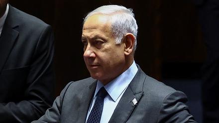 Der israelische Premierminister Benjamin Netanjahu nimmt an einer Sitzung in der Knesset, dem israelischen Parlament, teil.