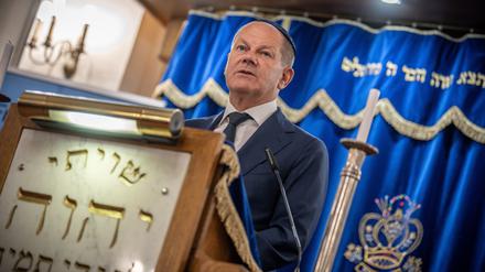 Höchste Priorität. Bundeskanzler Olaf Scholz (SPD) spricht bei der Veranstaltung zum 25-jährigen Bestehen des Freundeskreises Yad Vashem. 