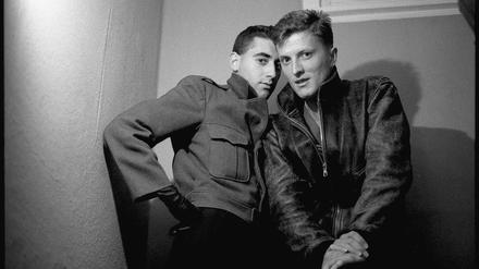 Gabi Delgado-López (links) and Robert Görl von der Deutsch-Amerikanischen Freundschaft (DAF), 1982. Delgado-López starb 2020.