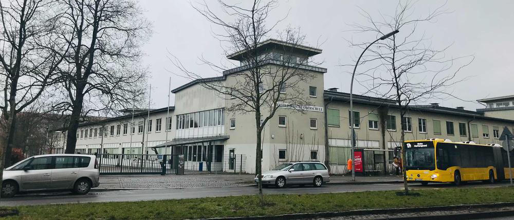 Die Bertolt-Brecht-Schule an der Wilhelmstraße.