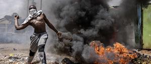Die Opposition in Kenia will ab jetzt jede Woche in der Hauptstadt Nairobi gegen die Regierung demonstrieren.