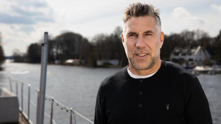 Harald Windler am 13.03.2023 auf seinem Hausboot, Pichelswerder.