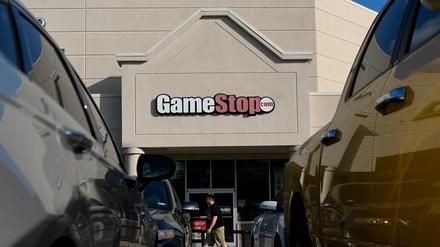 Hoffen auf den Squeeze: Kleinanleger wollen am Freitag das große Geld mit Gamestop-Aktien machen. 