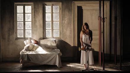 Katie Mitchells Inszenierung der Oper „Written on Skin“ von George Benjamin kommt aus Aix-en-Provence nach Berlin. 