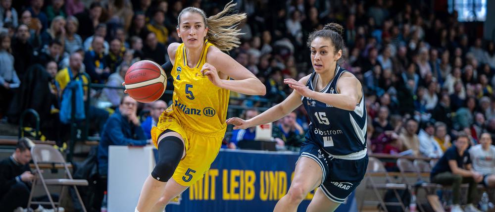 Albas Lucy Reuß (links) will mit viel Energie und dem nötigen Fokus ins Halbfinale um die Deutsche Meisterschaft einziehen.