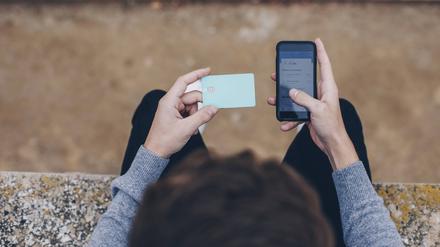 Die neuen Vorschriften sollen Sicherheitsrisiken bekämpfen, die mit neuen Technologien und zunehmendem Online-Verkauf zusammenhängen.