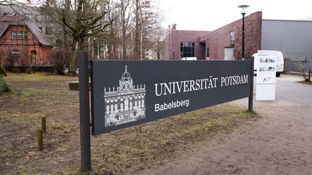 Am Campus Griebnitzsee befinden sich unter anderem Fakultäten der Universität Potsdam sowie das Hasso-Plattner-Institut.