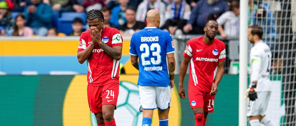 Passt das? Herthas Trainer muss sich entscheiden, ob er Jessic Nagankam (l.) und Dodi Lukebakio als Doppelspitze aufbietet.