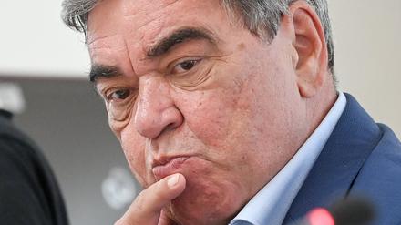 Hagen Brandstäter, ehemals geschäftsführender Intendant und Verwaltungsdirektor des RBB, wurde laut Arbeitsgericht zu Recht vom Sender gekündigt.