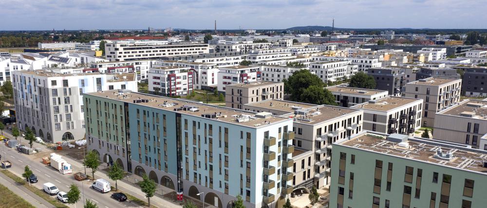 Neubauten Berlin Berlin, 22.08.2022 - Luftbild Neubauten der HOWOGE an der Herrmann-Dorner-Allee in Berlin Adlershof. Berlin Berlin Deutschland *** New buildings Berlin Berlin, 22 08 2022 aerial view new buildings of HOWOGE at Herrmann Dorner Allee in Berlin Adlershof Berlin Berlin Germany