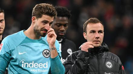 Kevin Trapp (links) und Mario Götze sind mit Eintracht Frankfurt seit sieben Spielen sieglos.