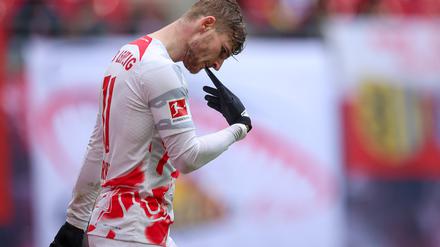 Ein Satz mit x. Leipzigs Timo Werner reagiert enttäuscht. 