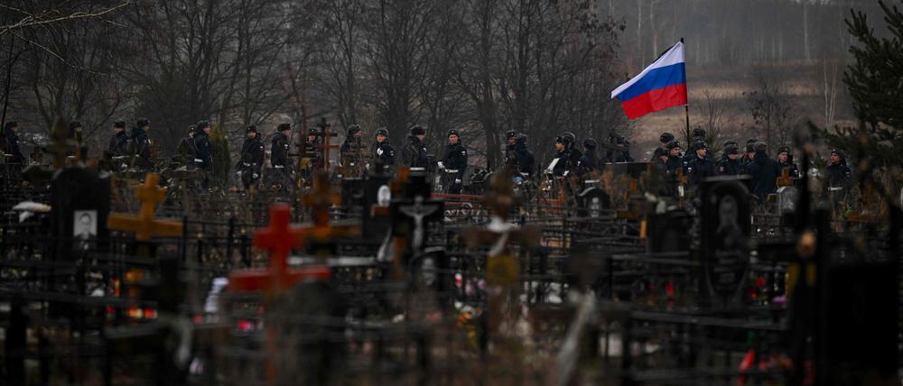 Beerdigung russischer Soldaten.